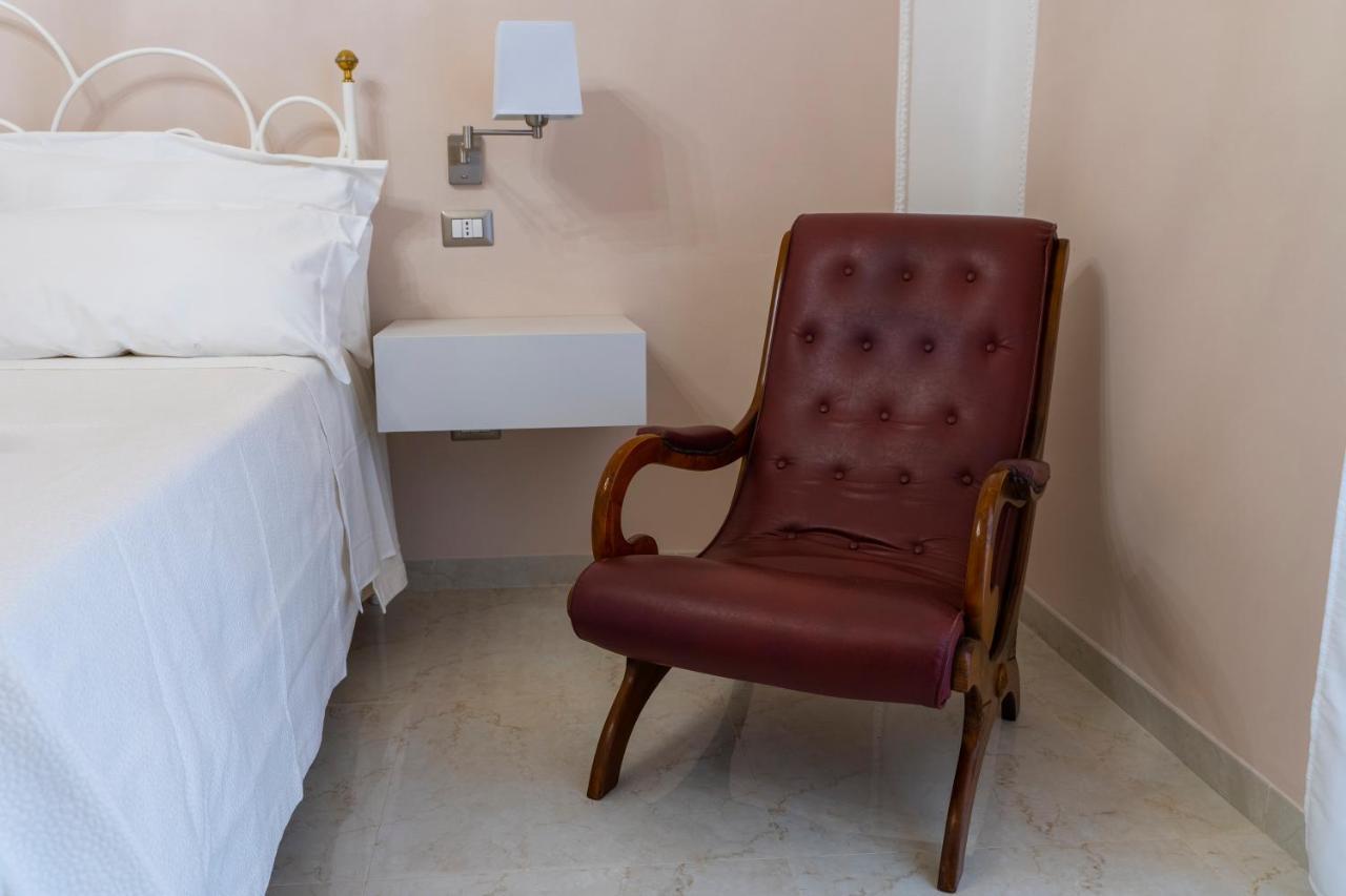 A Casa Dei Miei Hotell San Pietro Vernotico Exteriör bild