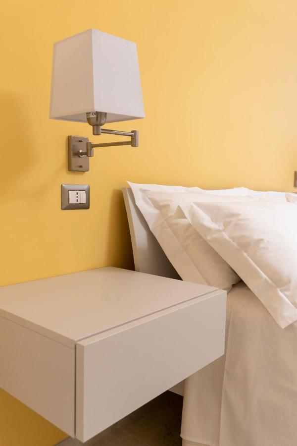 A Casa Dei Miei Hotell San Pietro Vernotico Exteriör bild