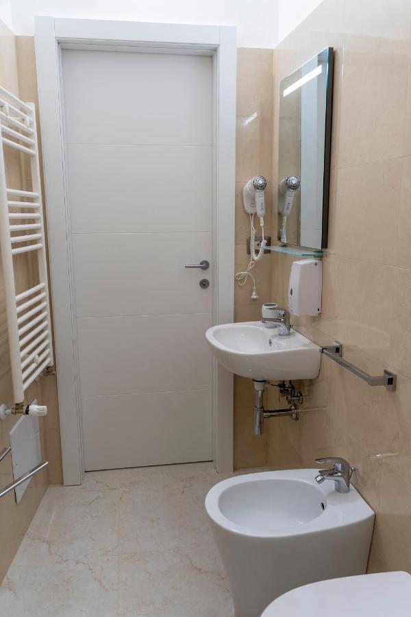 A Casa Dei Miei Hotell San Pietro Vernotico Exteriör bild