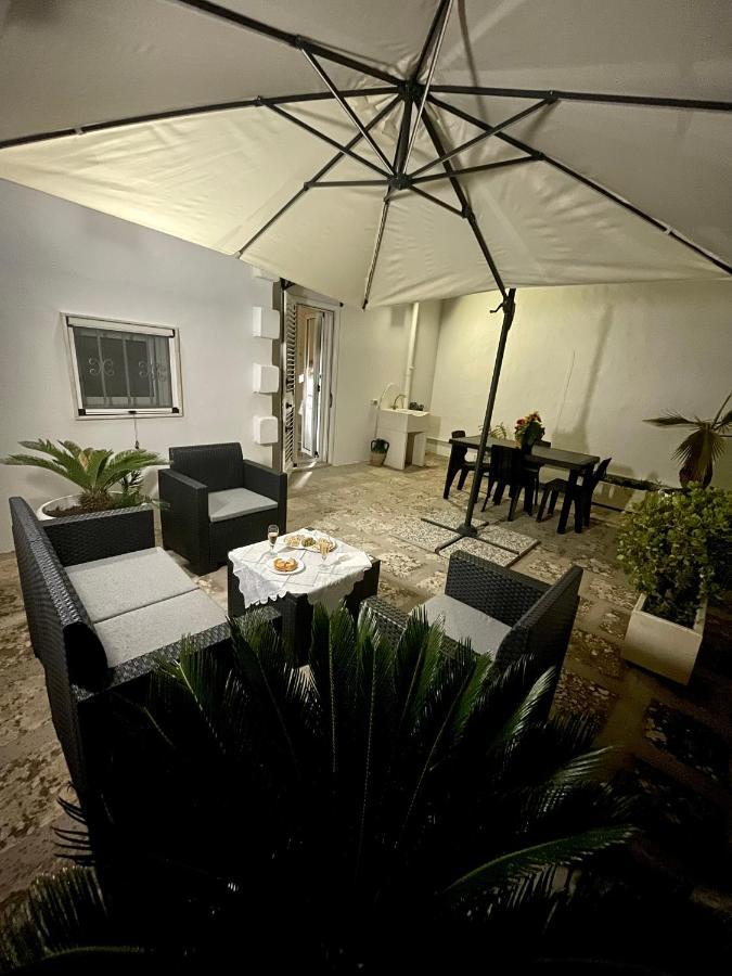A Casa Dei Miei Hotell San Pietro Vernotico Exteriör bild